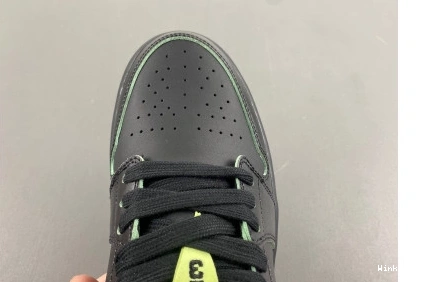 Jordan 1 Low HM3690-001 1006